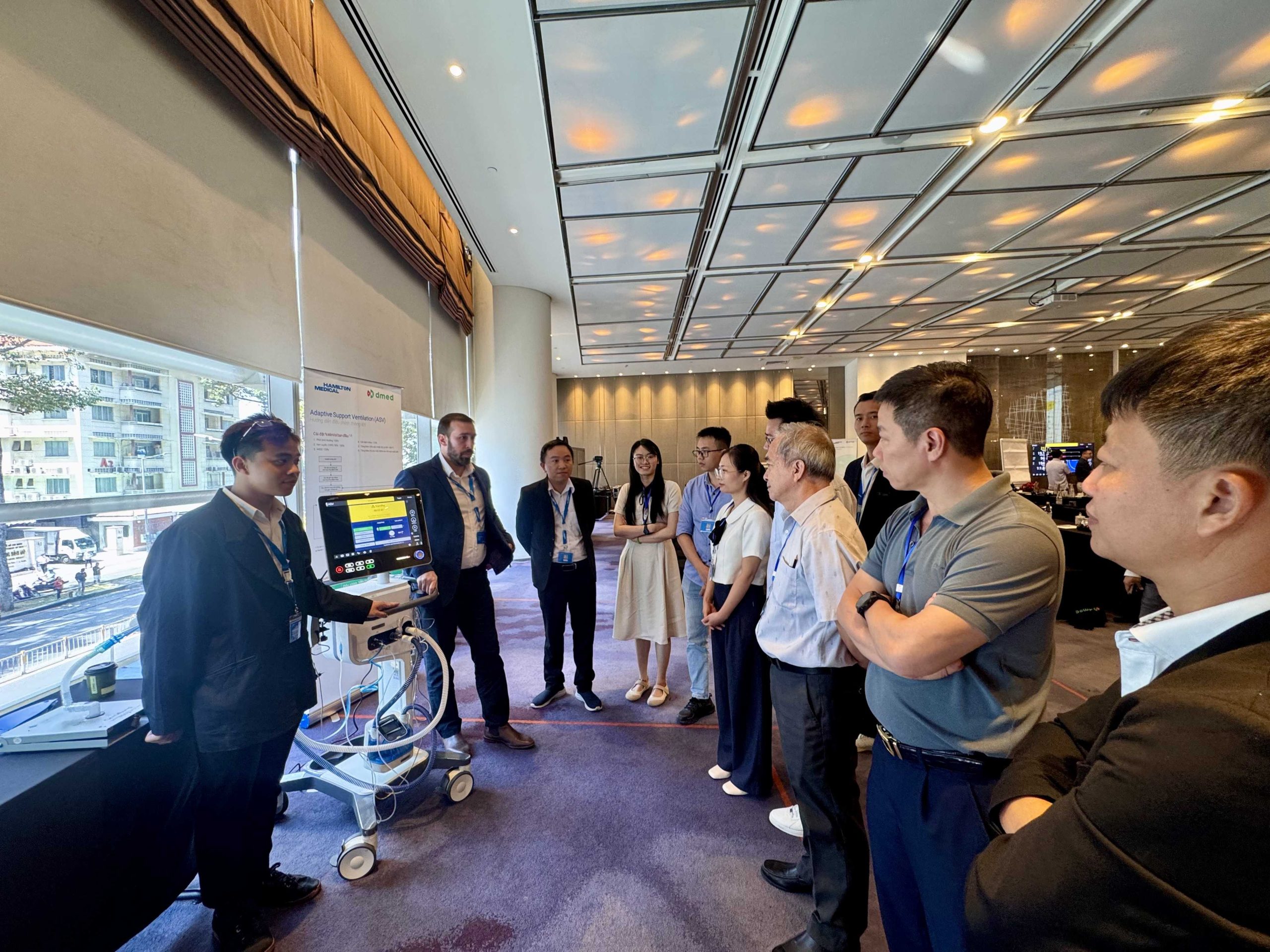 Hamilton Medical and DMED at the event — photo 14