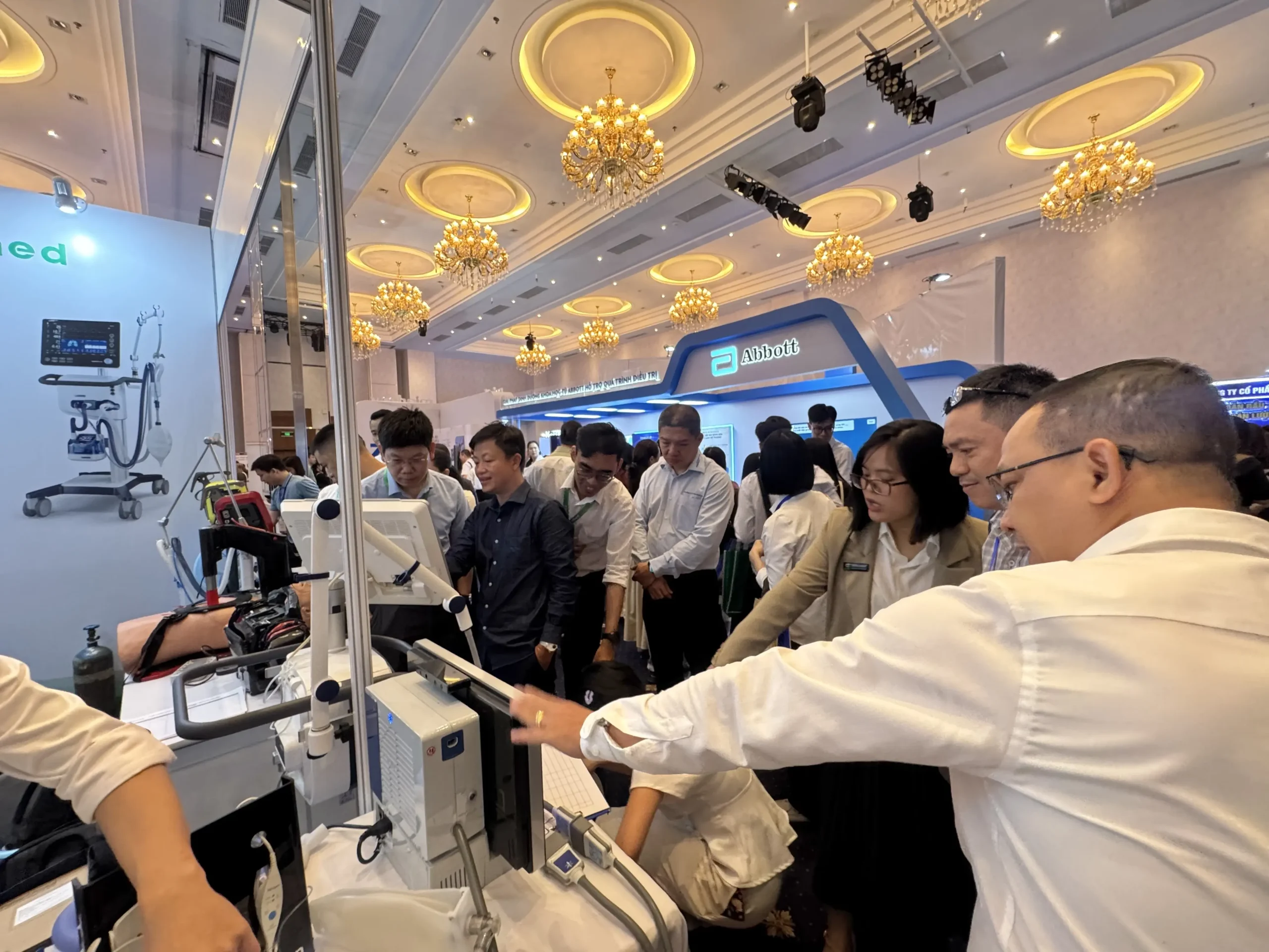 DMED booth in Ho Chi Minh City — photo 9