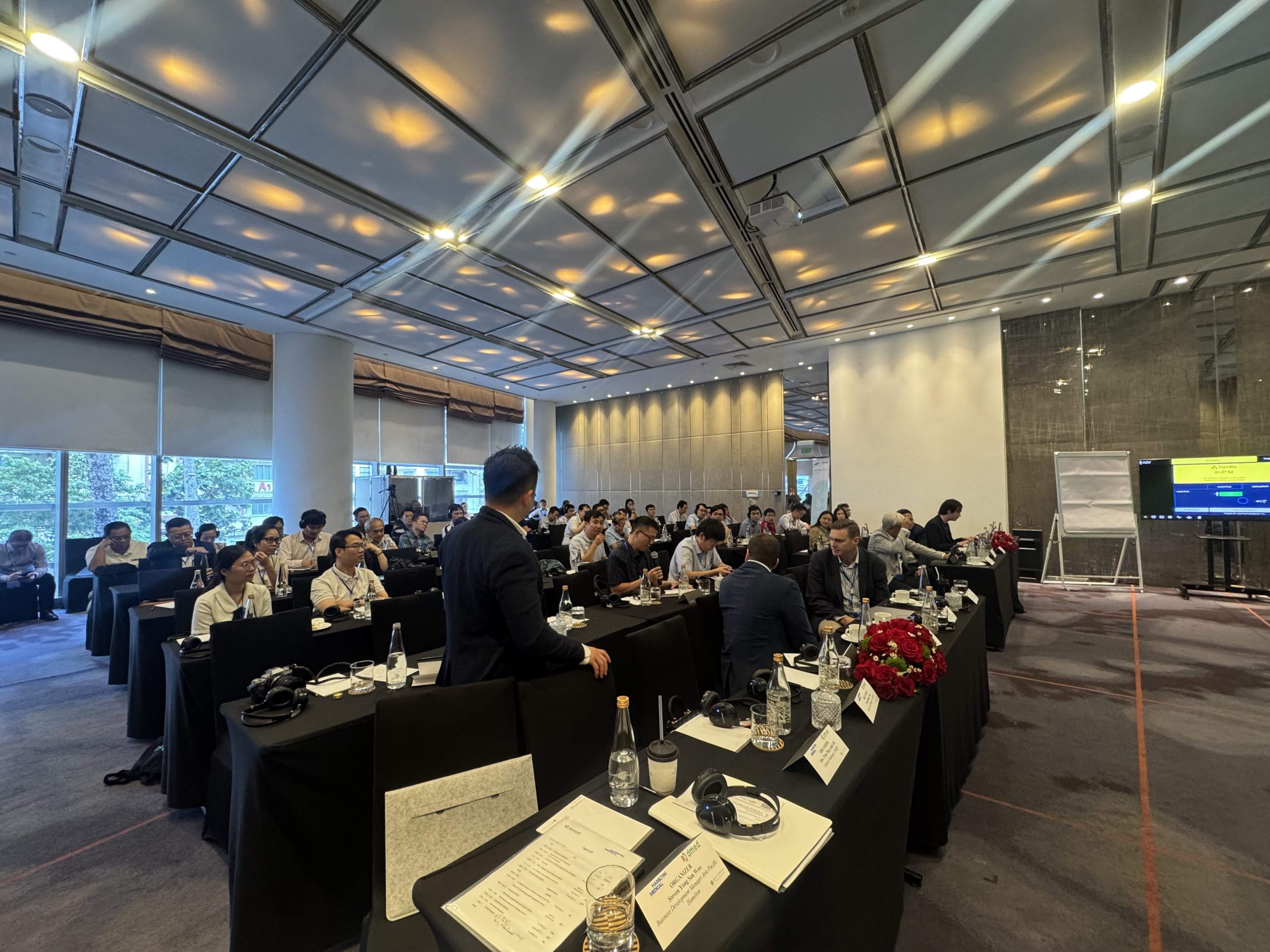 Clinical discussion session — photo 3