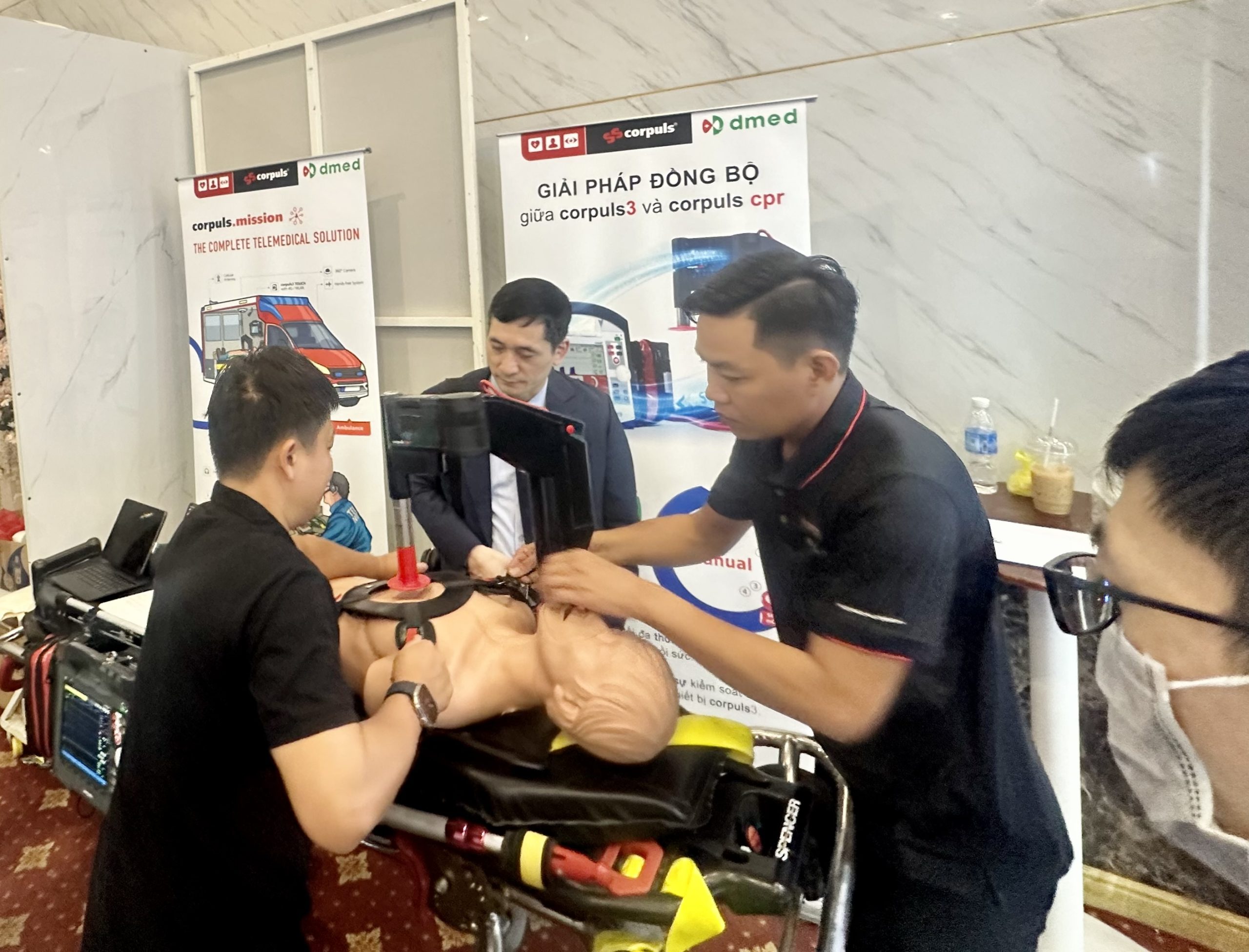 EMS and Corpuls solutions at the DMED booth – photo 4