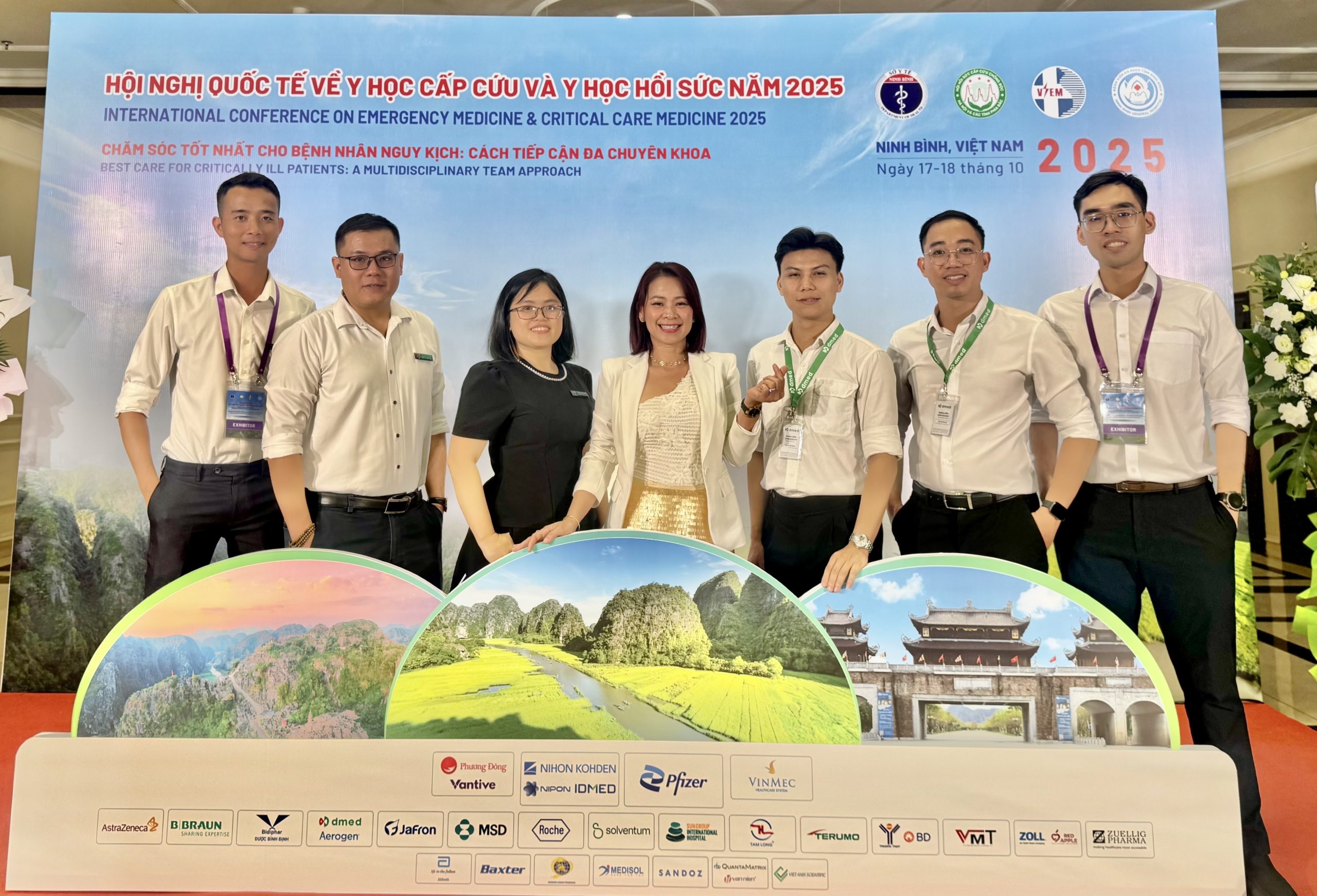 Conference venue and delegates in Ninh Binh, 17–18 October 2025