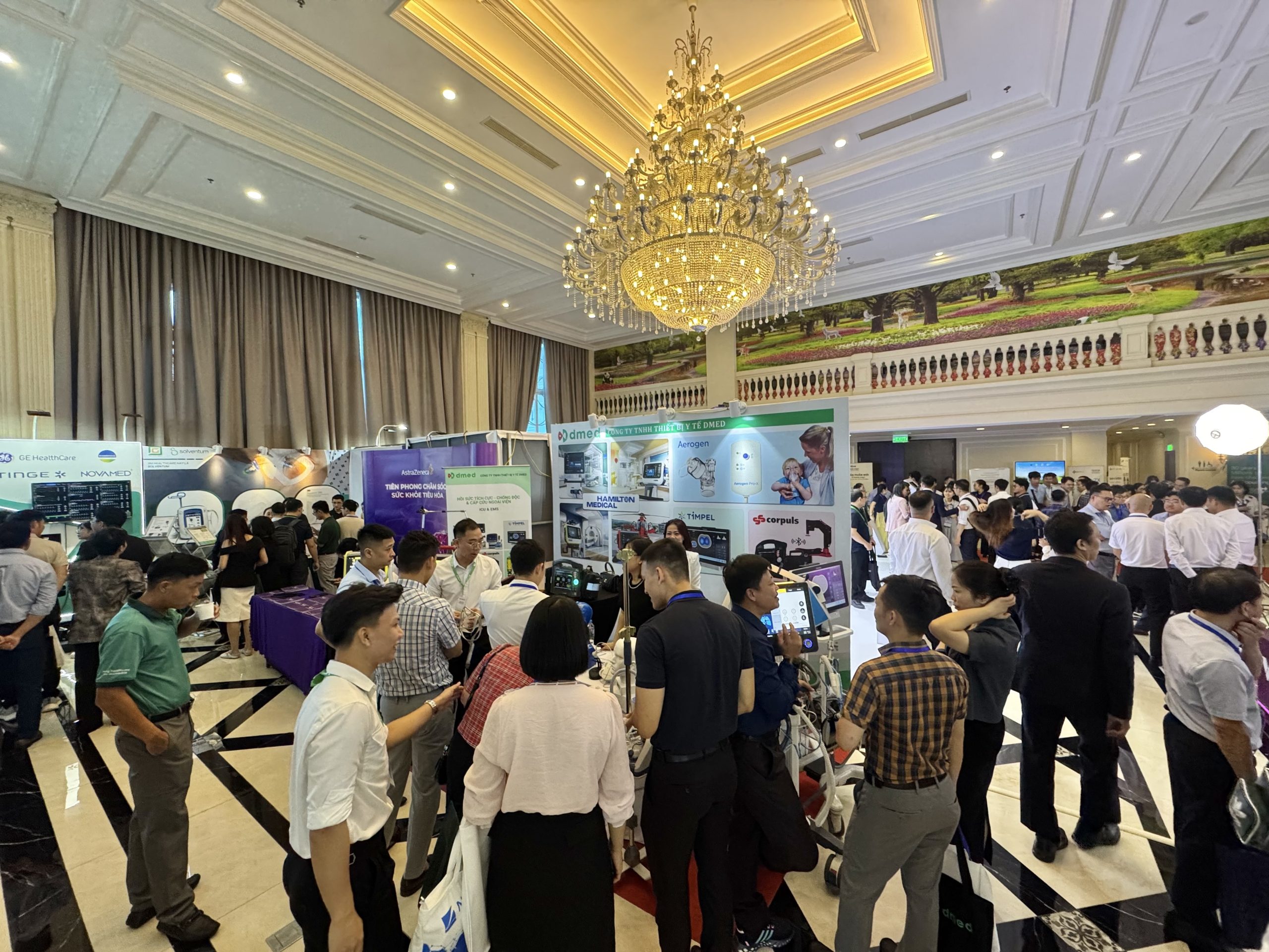 Booth activities — photo 7